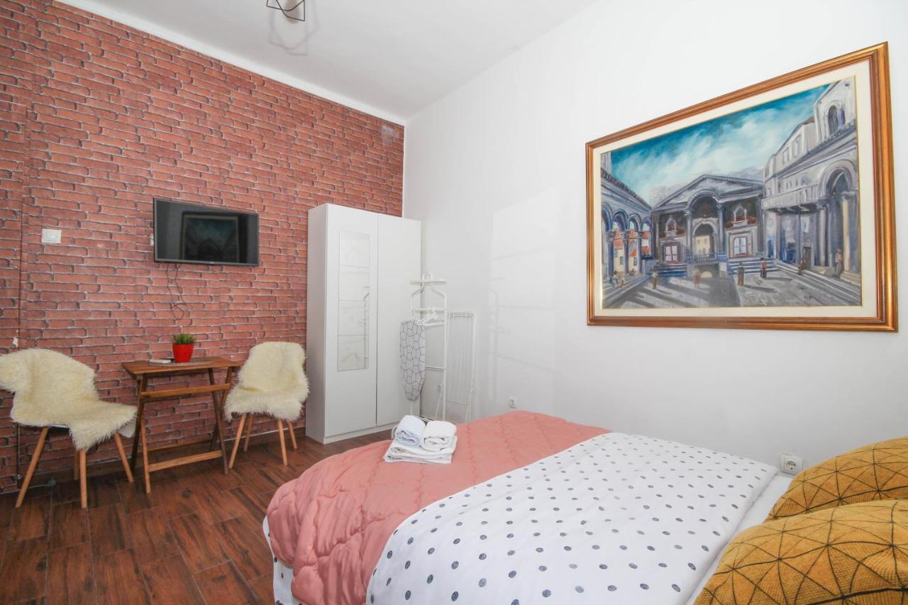 Fab 'N' Chic Apartments 斯普利特 外观 照片