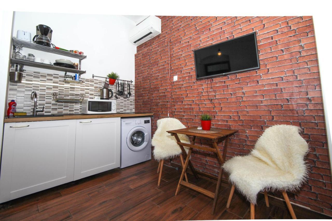 Fab 'N' Chic Apartments 斯普利特 外观 照片
