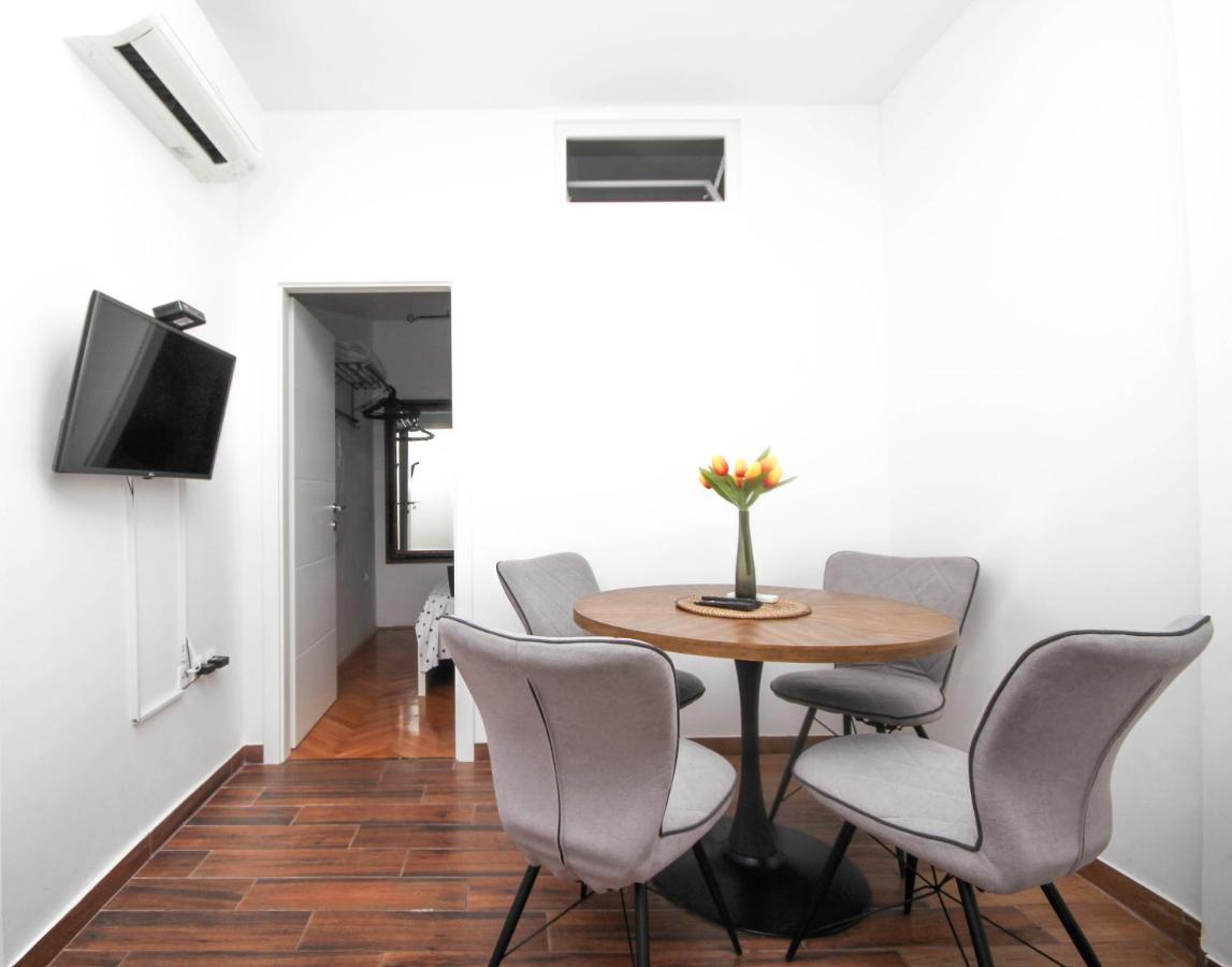 Fab 'N' Chic Apartments 斯普利特 外观 照片