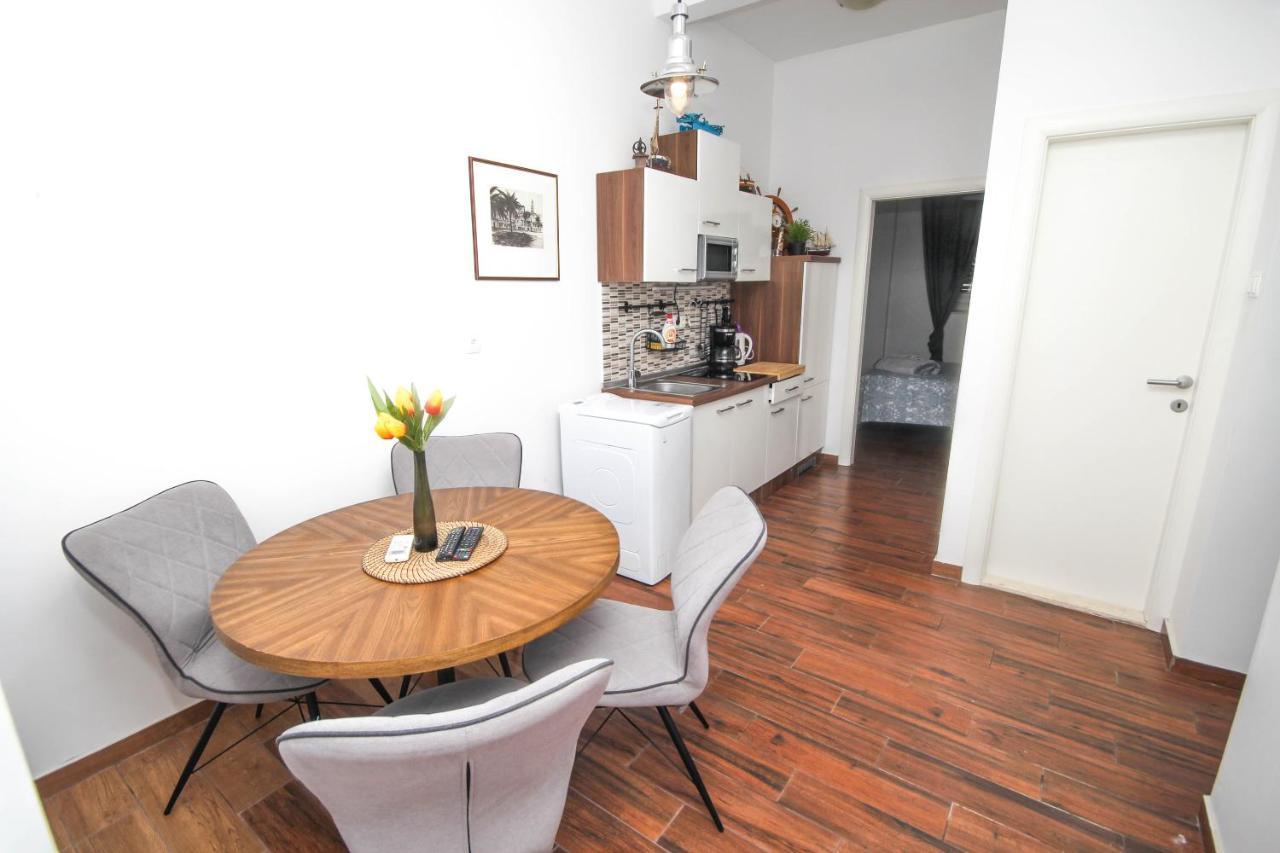Fab 'N' Chic Apartments 斯普利特 外观 照片